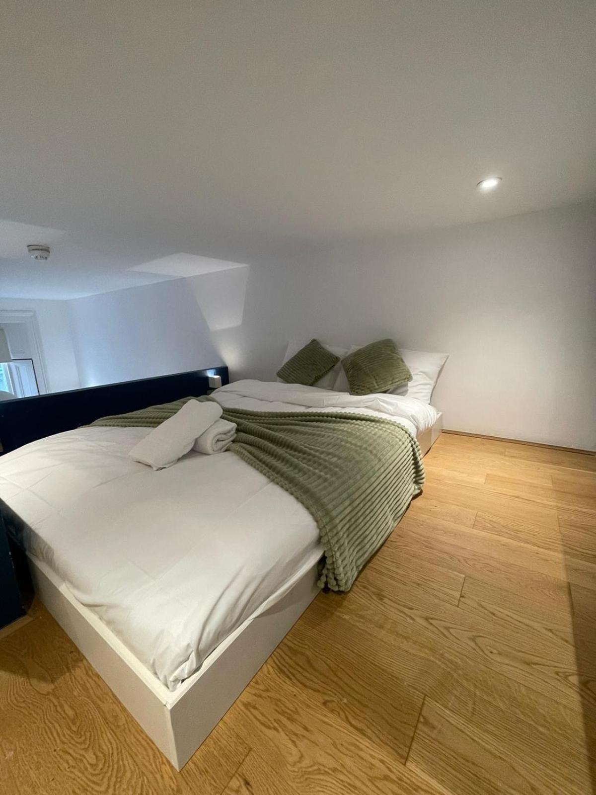 The Chapter- Knightsbridge Suites Лондон Экстерьер фото