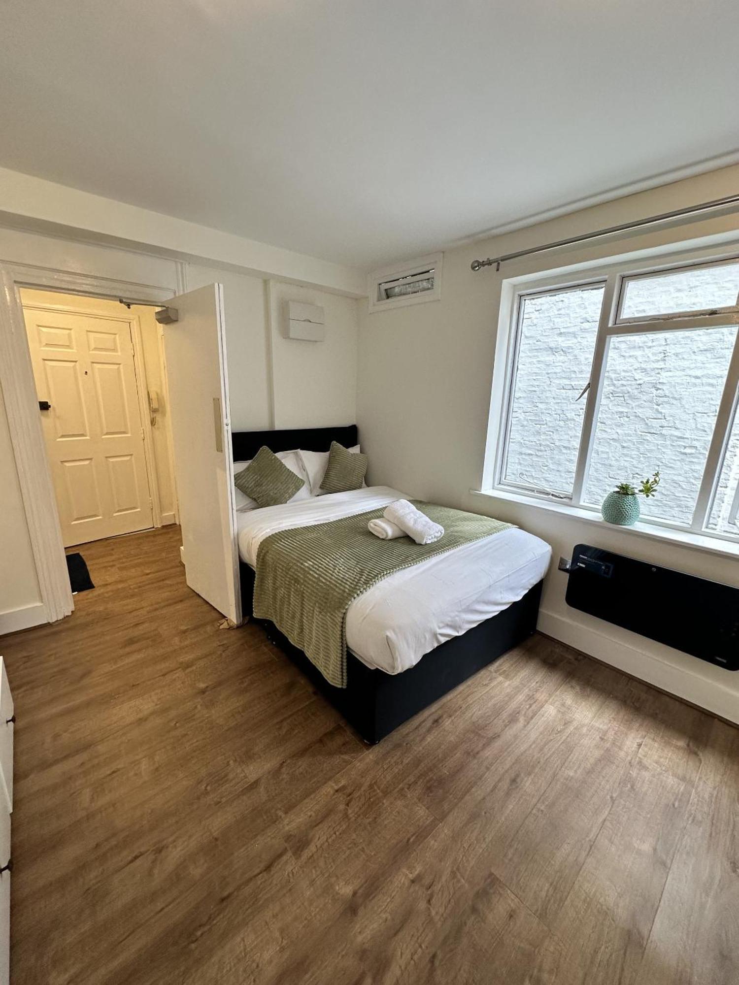 The Chapter- Knightsbridge Suites Лондон Экстерьер фото